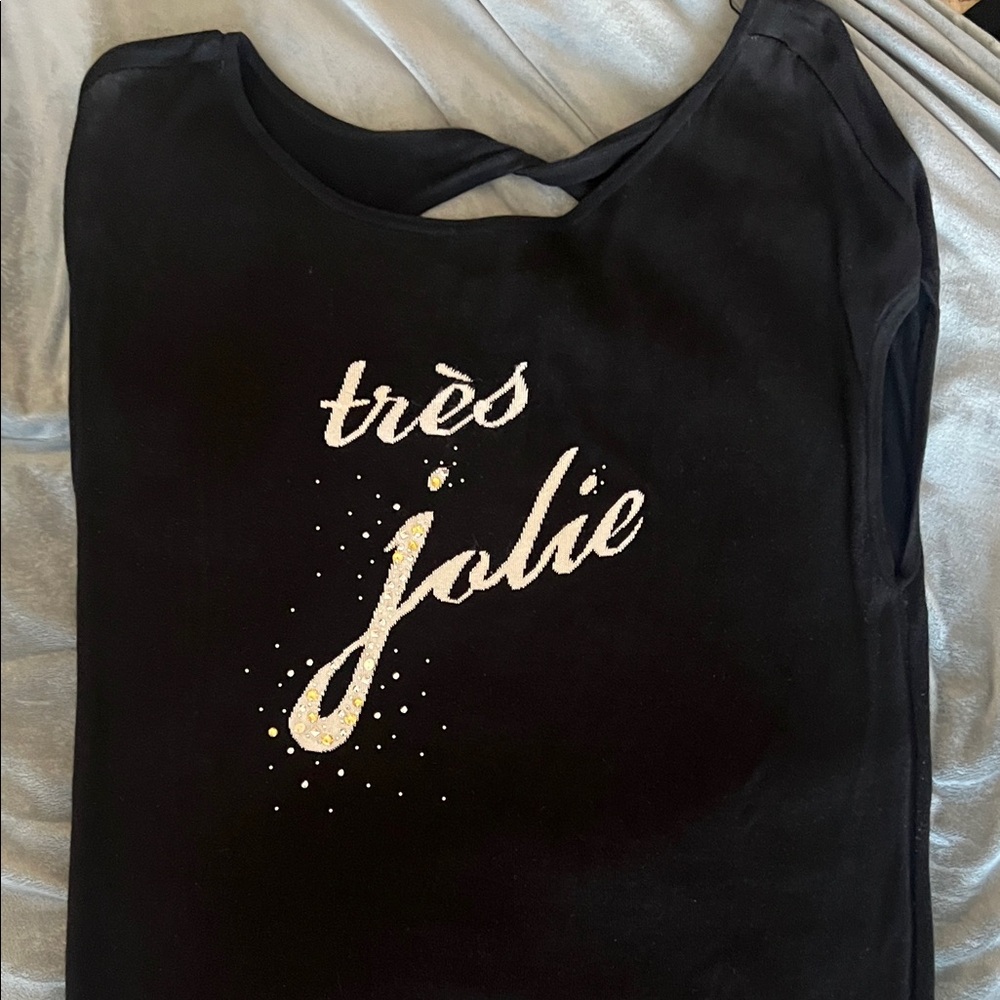 White House Black Market Black Tee with 'Très Jolie' Embellishment